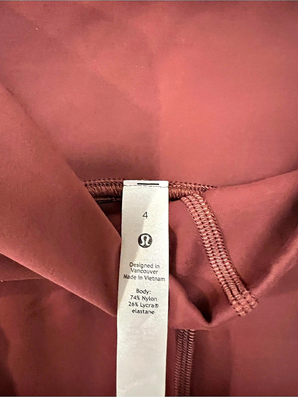 Size 4 Lululemon InStill high rise legging vintage plum - Picture 3 of 11